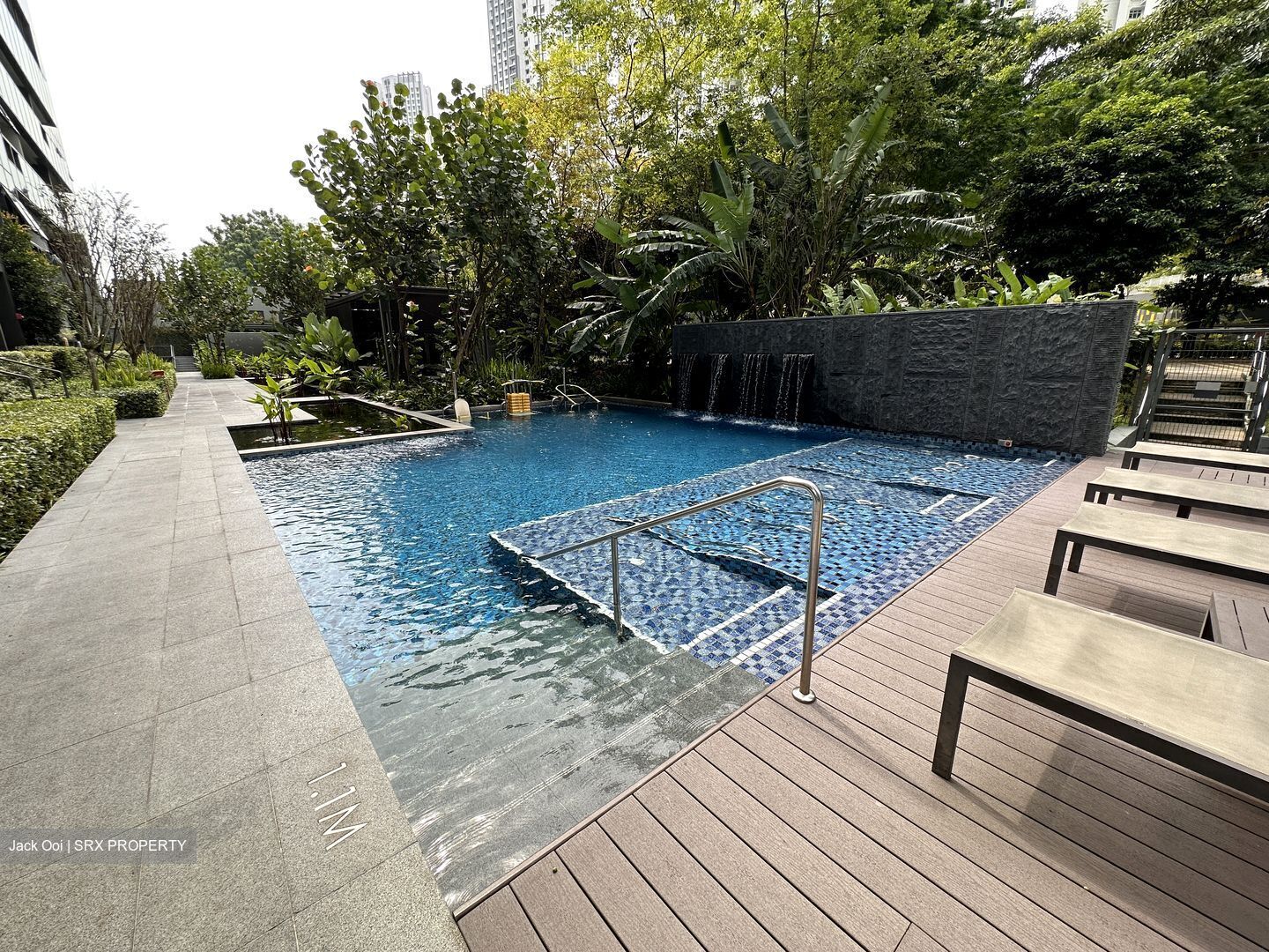 Commonwealth Towers (D3), Condominium #405056621
